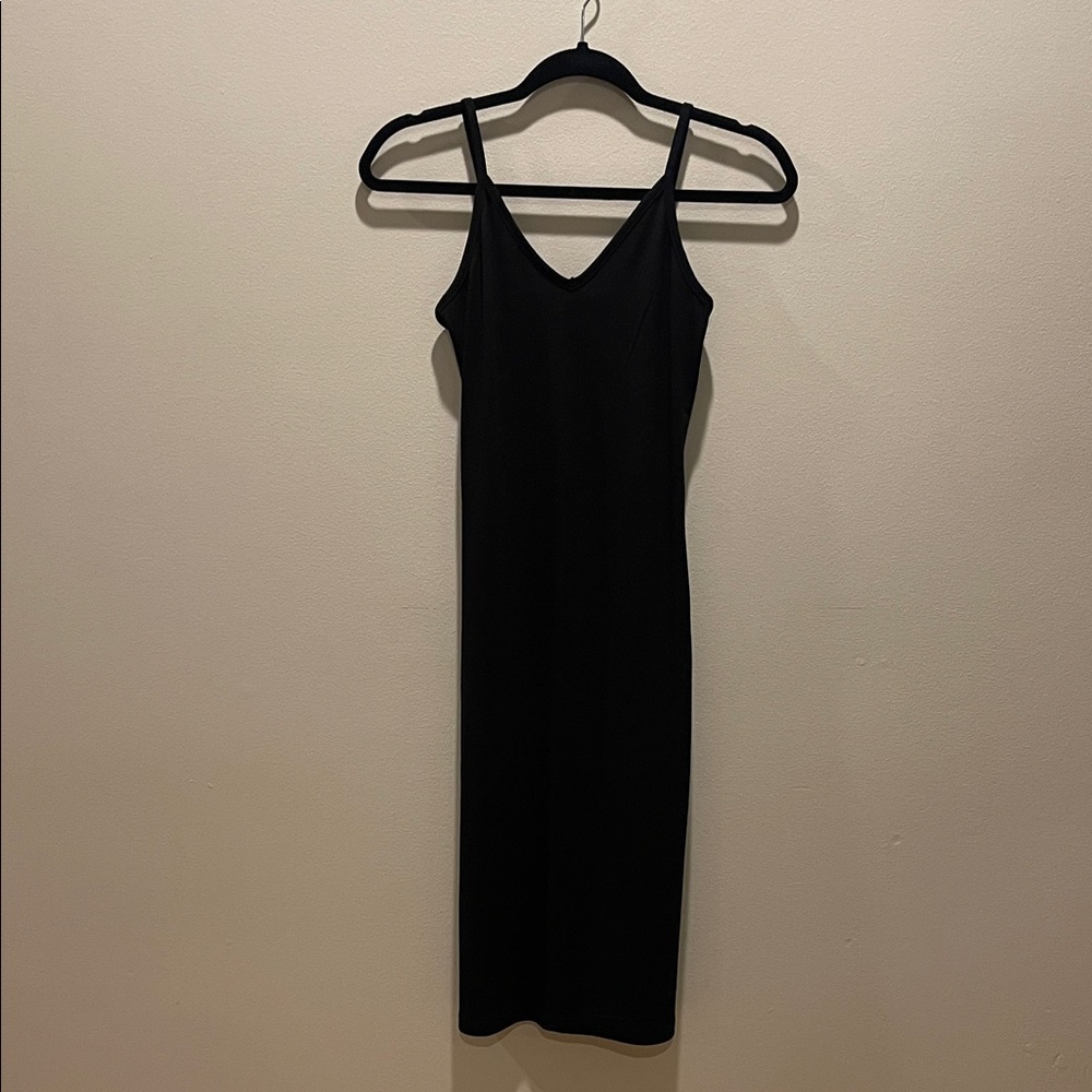 Chic Black Midi Dress